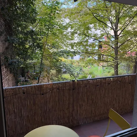 Apartment Altstadt-apartment Halle An Oper Und Uni, Blick Ins Gruene, Balkon, Kueche Und Bad Modern Halle (Saale)